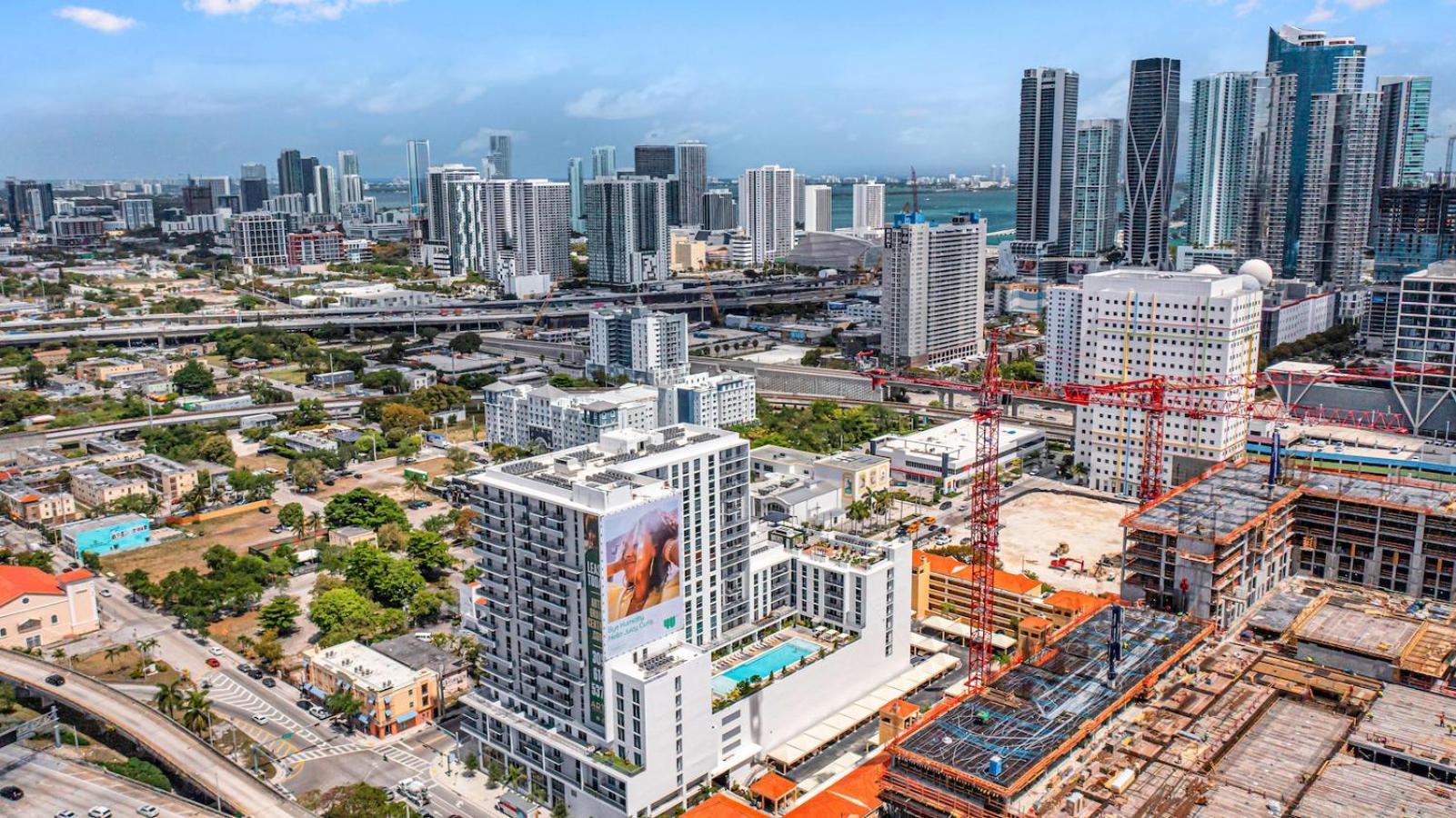 Apartamento Modern 2 Bed Mins From Brickell With Free Parking *